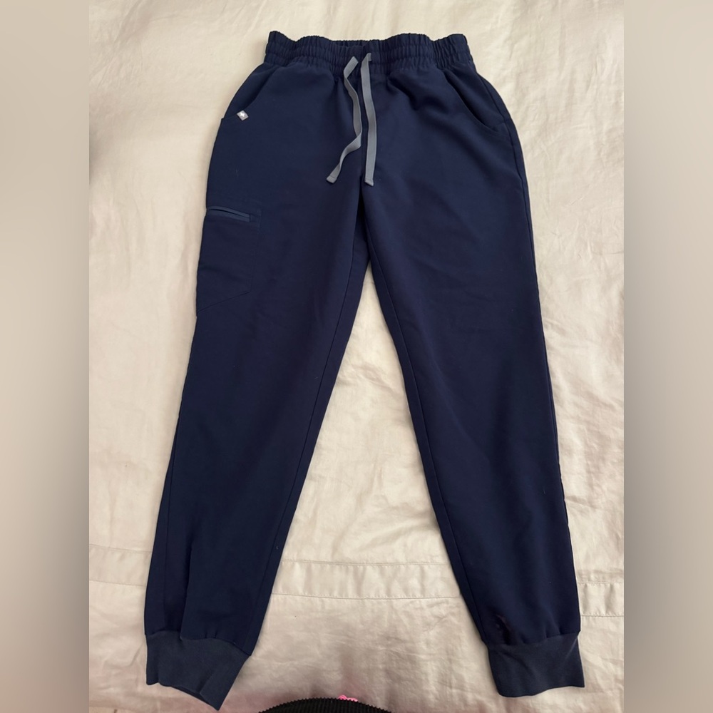 Figs Women's Navy Jogger scrubs with Gray Drawstring